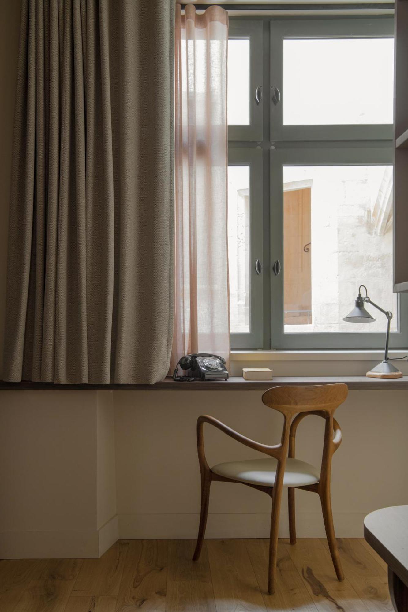 Academie Hotel Лион Экстерьер фото