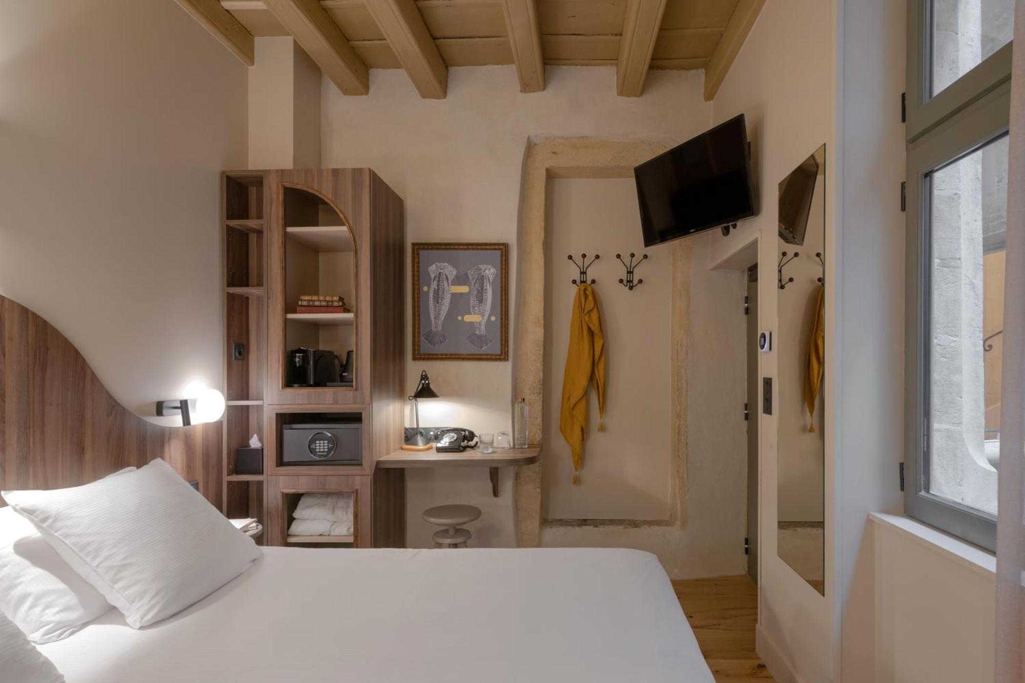 Academie Hotel Лион Экстерьер фото