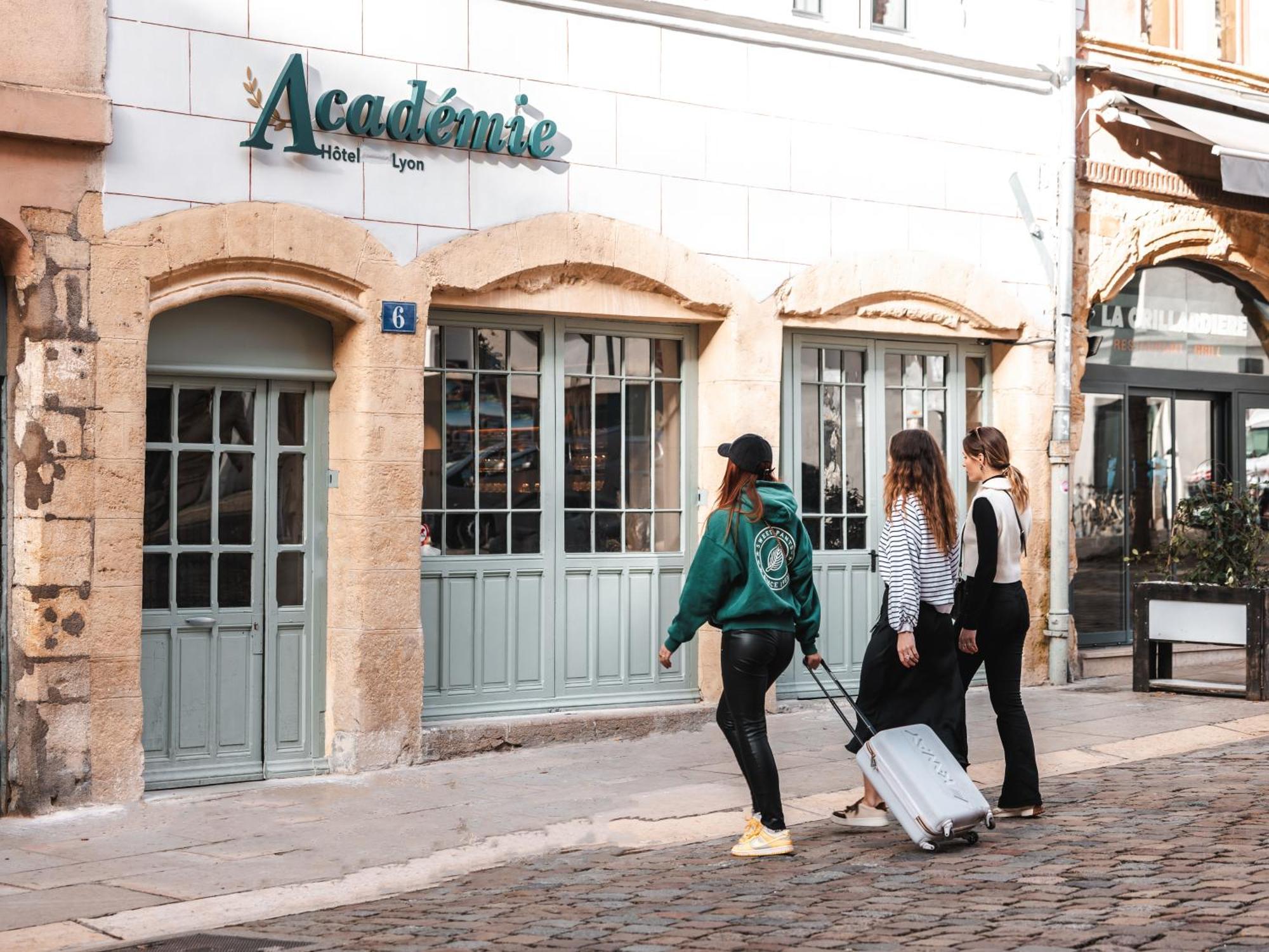 Academie Hotel Лион Экстерьер фото