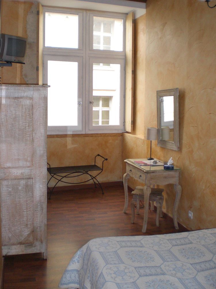 Academie Hotel Лион Экстерьер фото